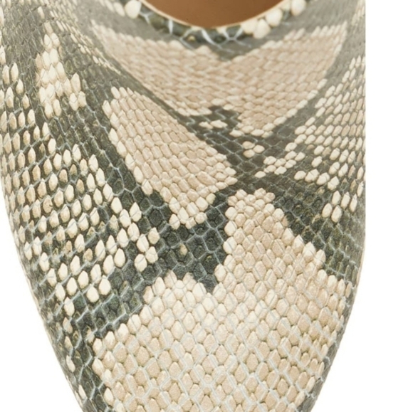 Vince Camuto Elvin Bootie - Picture 6 of 6